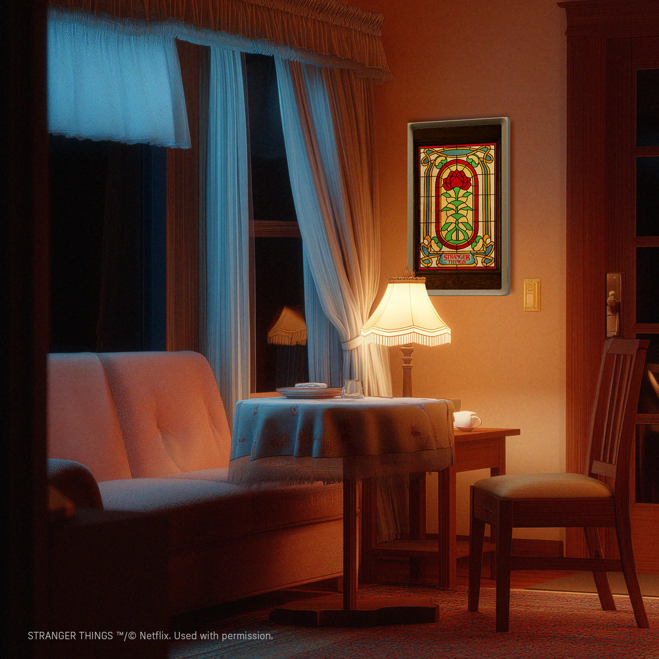 Atmoph Window Yo | Stranger Thingsに窓の中を飾るデコレーションが登場。