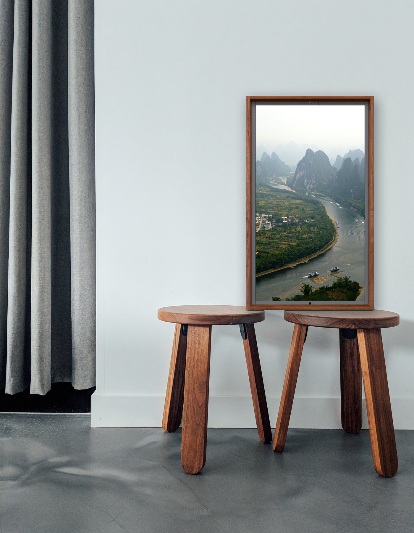 Atmoph Frame [Wood] (Walnut)